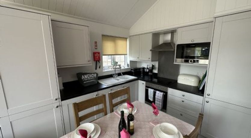 Photo of Low Lake Lodge