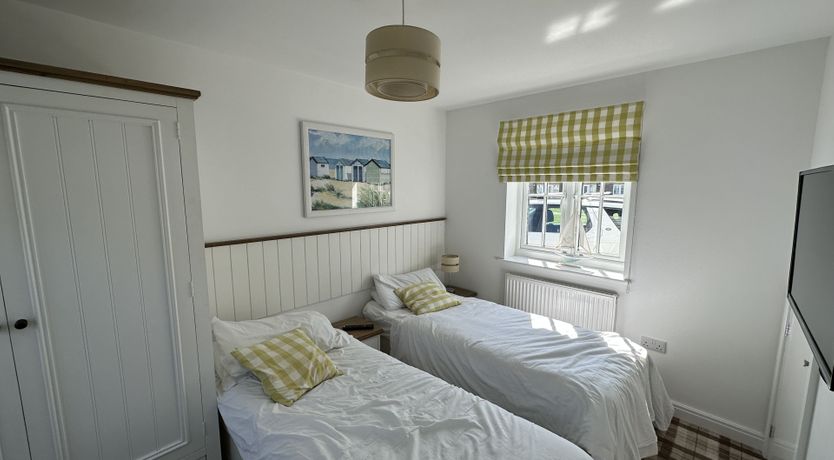 Photo of New England Cottage