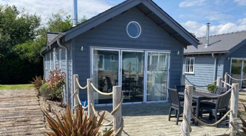 Photo of Sandy Collection