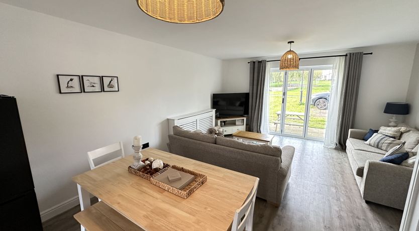 Photo of Waves @ The Bay