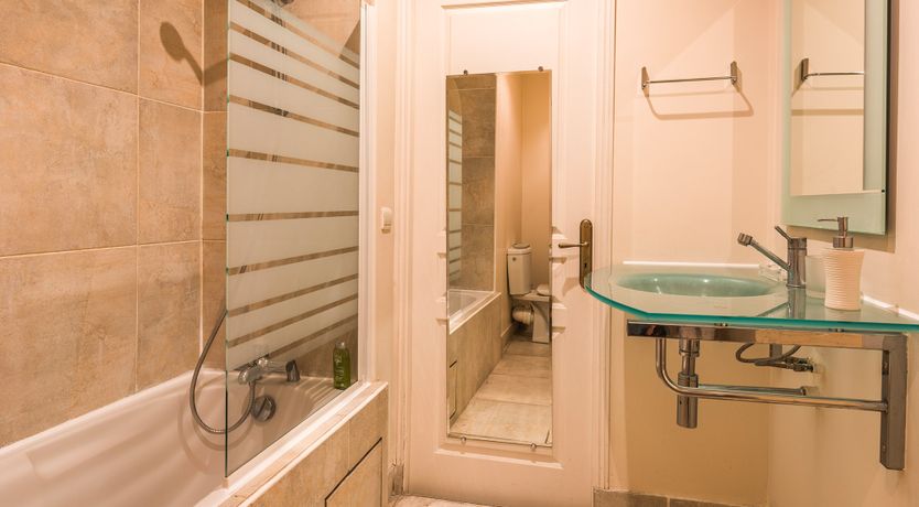 Photo of The Globetrotter