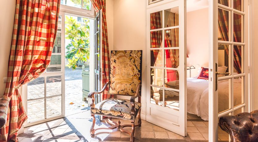 Photo of The Globetrotter