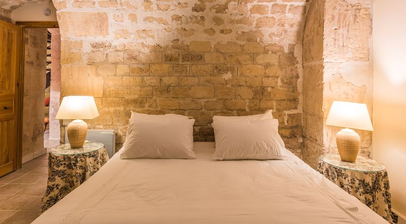 Photo of The Globetrotter