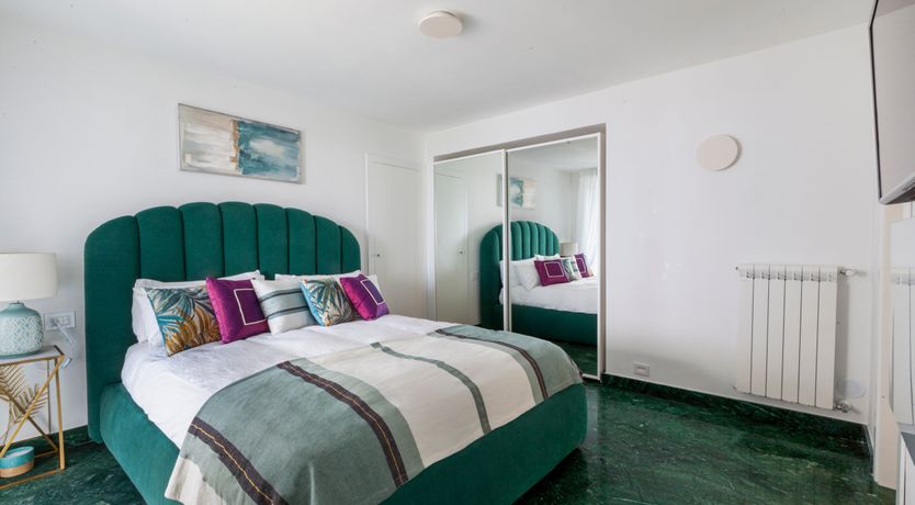 Photo of Emerald Orbit