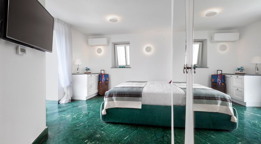 Photo of Emerald Orbit