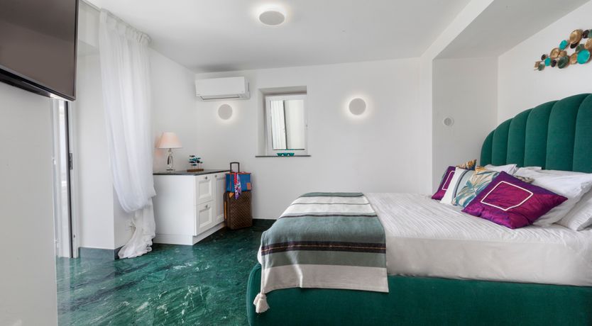 Photo of Emerald Orbit