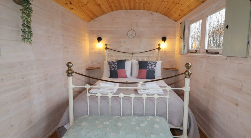 Photo of Aston - Shepherd Hut