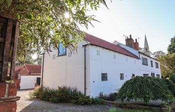 Old Roost Farmhouse Holiday Home