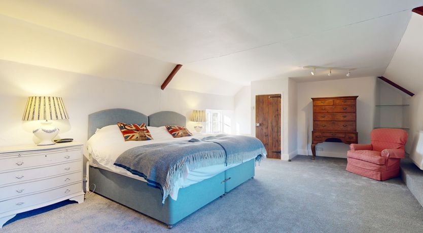 Photo of Whitley Farm, Molland