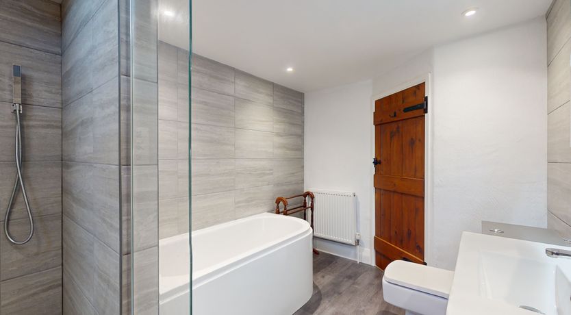 Photo of Whitley Farm, Molland