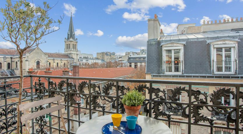 Photo of Paris Charm