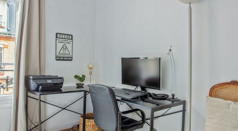 Photo of Paris Charm