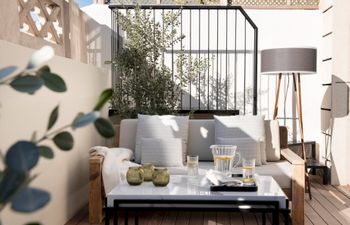 Passeig Penthouse Holiday Home