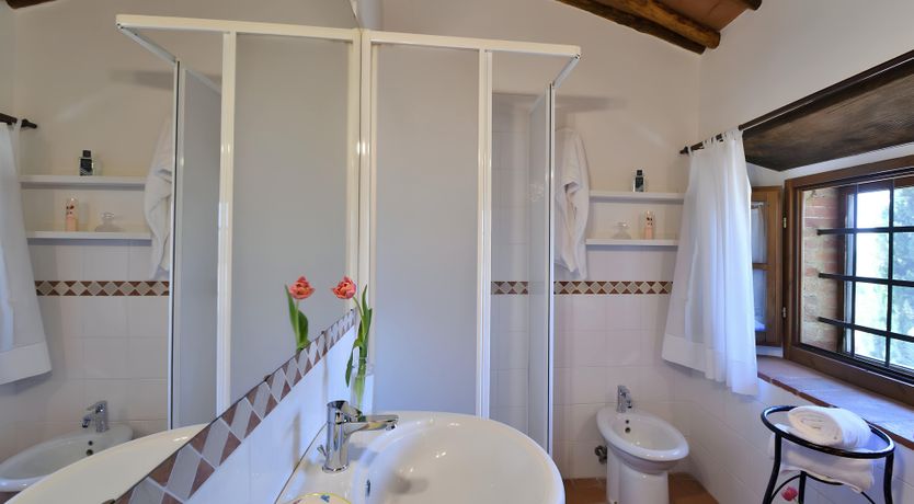 Photo of Tuscan Whisper