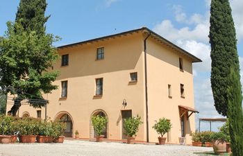 Tuscan Vaults Holiday Home