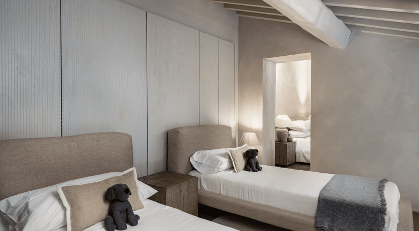 Photo of Glitter & Gold