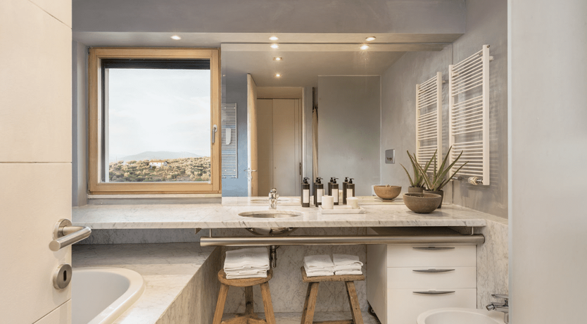 Photo of Glitter & Gold