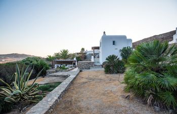 The Garden of Mykonos Holiday Home
