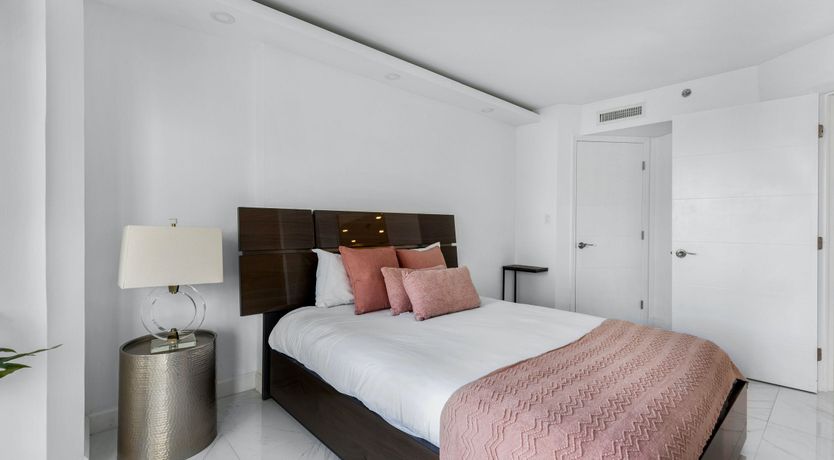 Photo of Biscayne Blue