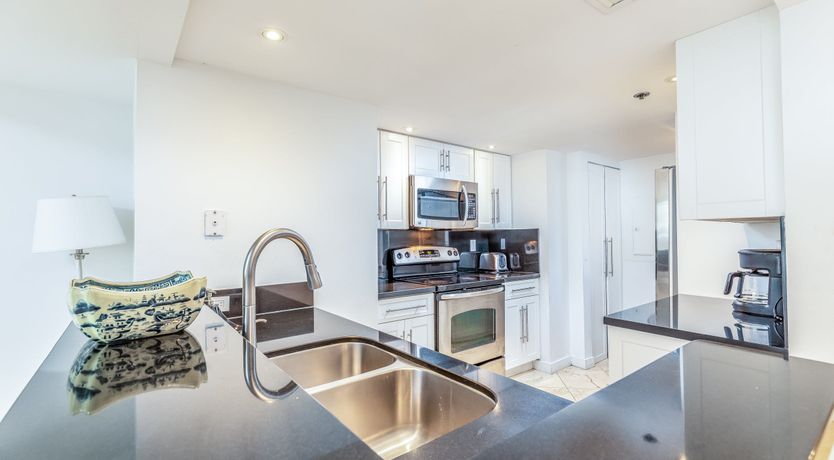 Photo of Dolphin Green