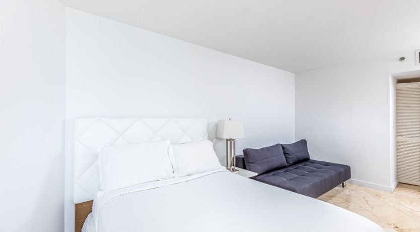 Photo of Dolphin Green