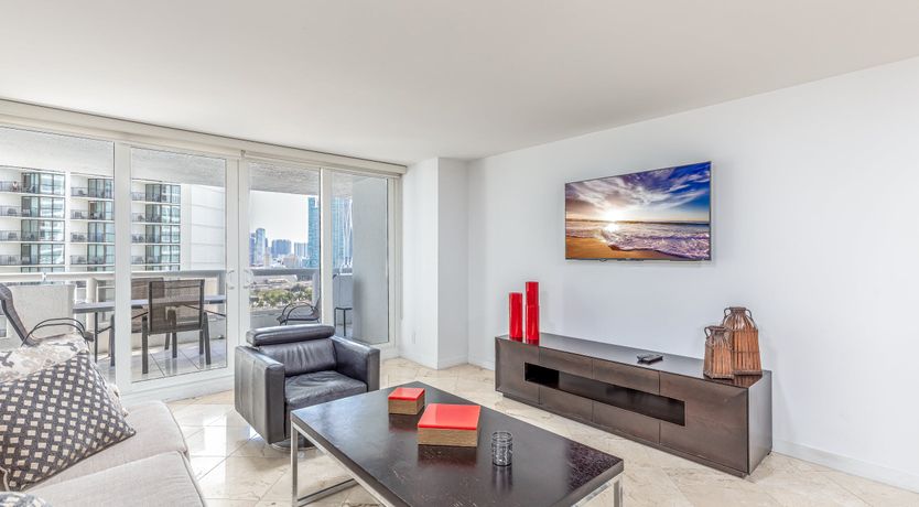 Photo of Dolphin Green