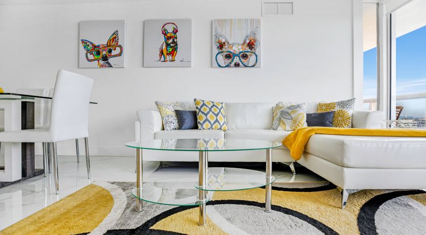 Photo of Palm-fringed Paradise