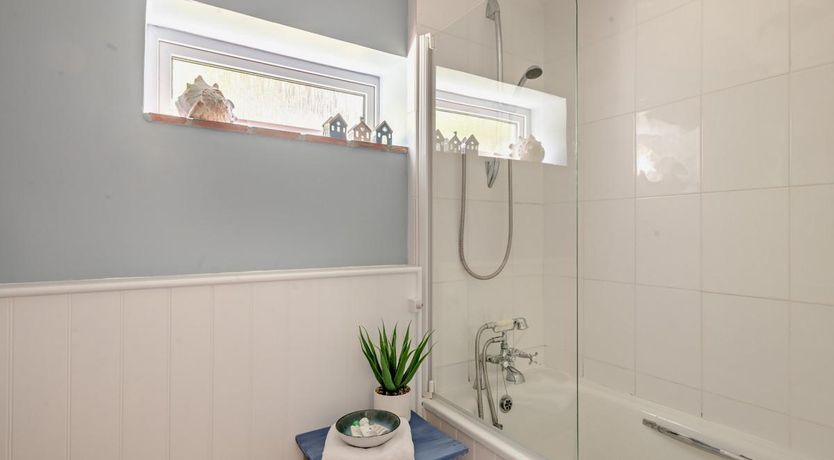 Photo of 2 Bed in Weybourne