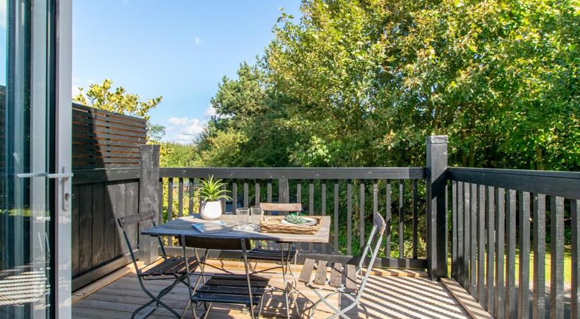 Photo of 2 Bed in Weybourne