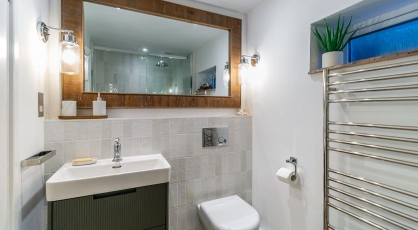 Photo of 2 Bed in Holt