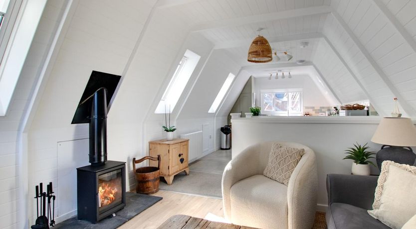 Photo of 2 Bed in Holt