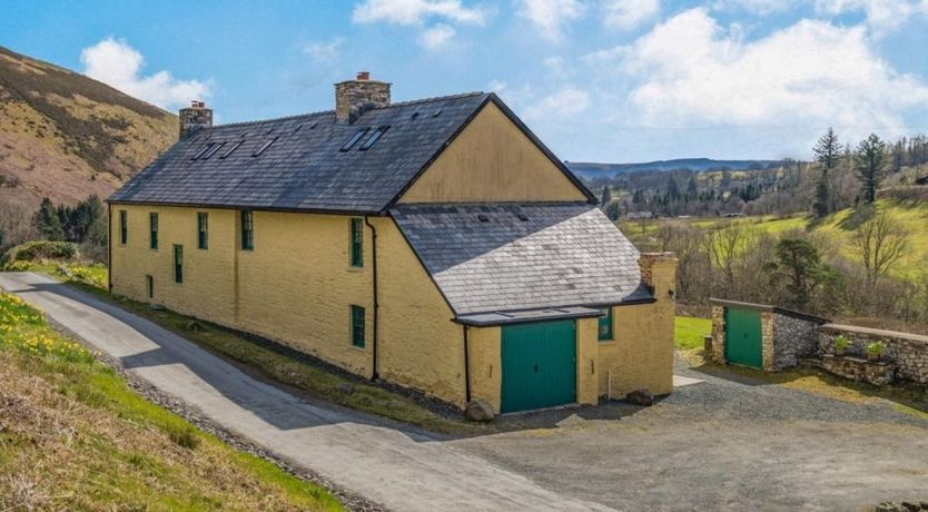 Photo of House in Mid Wales