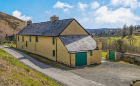 Photo of House in Mid Wales