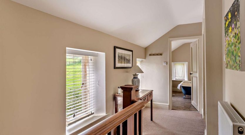 Photo of 1 Bed in Moulton