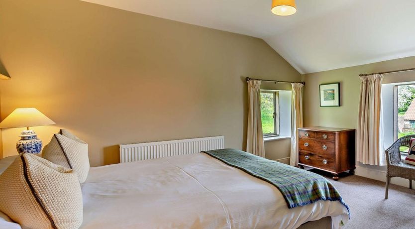 Photo of 1 Bed in Moulton