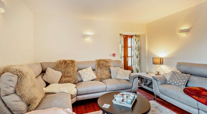 Photo of 6 Bed in Rye