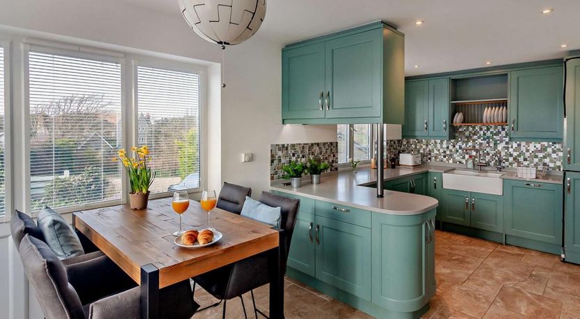 Photo of 3 Bed in Chale