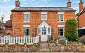 Photo of in Broughton (94143)