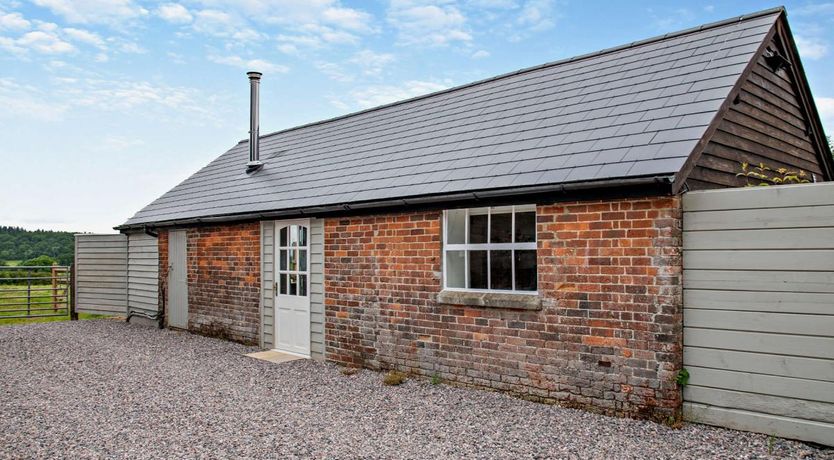 Photo of 1 Bed in Okeford Fitzpaine