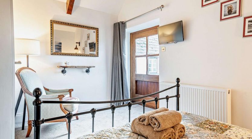 Photo of 2 Bed in Norton Fitzwarren