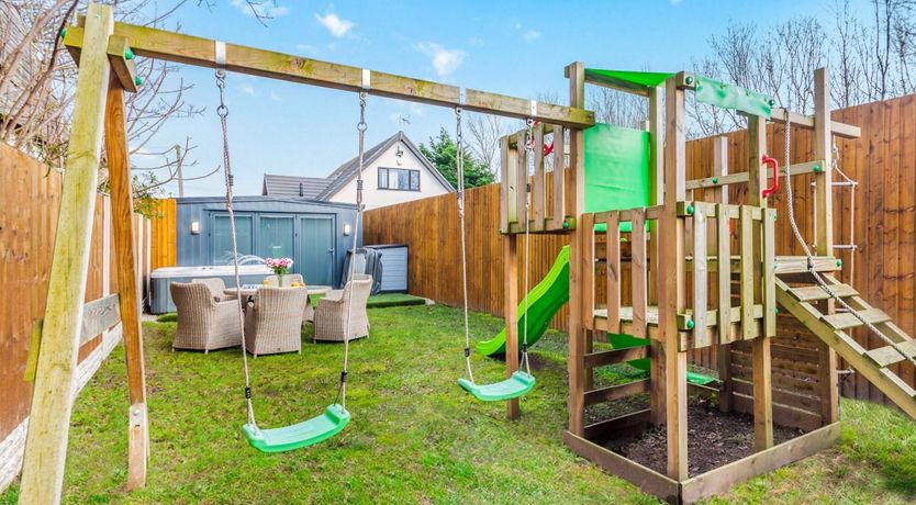 Photo of 2 Bed in Kinmel Bay