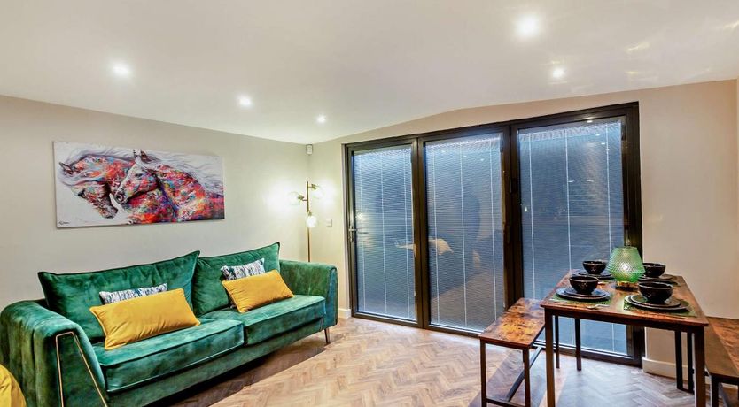 Photo of 2 Bed in Kinmel Bay