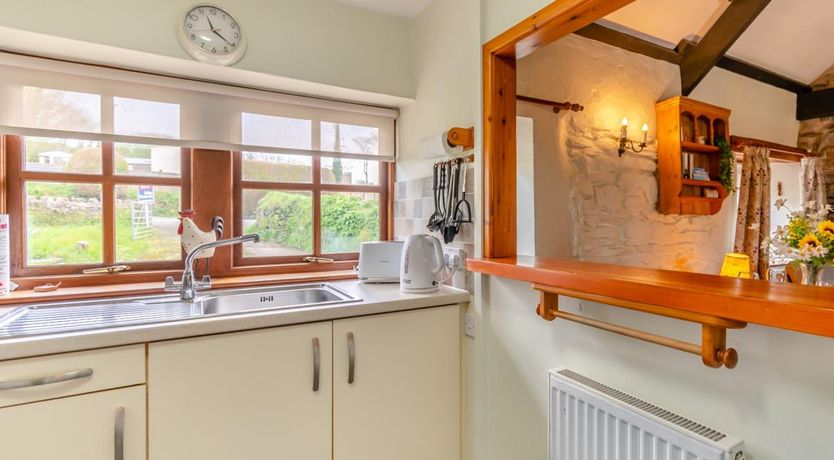 Photo of 2 Bed in Trefin