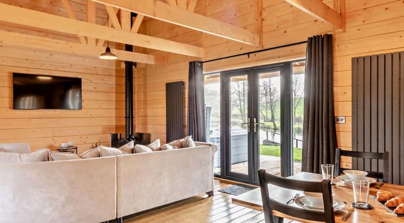 Photo of 3 Bed in Kentisbeare