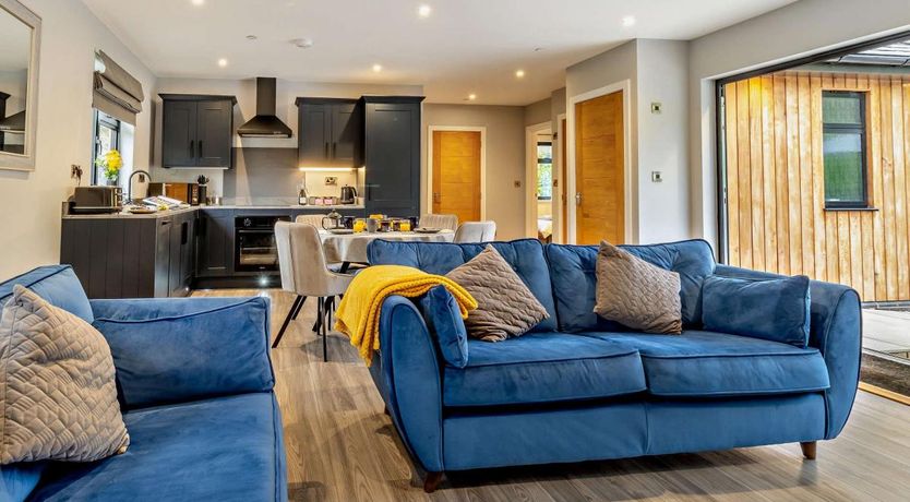 Photo of 2 Bed in Heyope