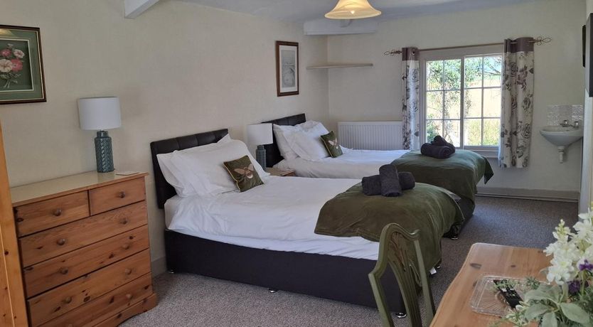 Photo of 2 Bed in Alford