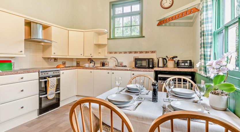 Photo of 2 Bed in Alford