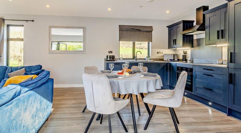 Photo of 2 Bed in Heyope