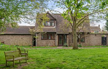 Cottage in Essex Holiday Home