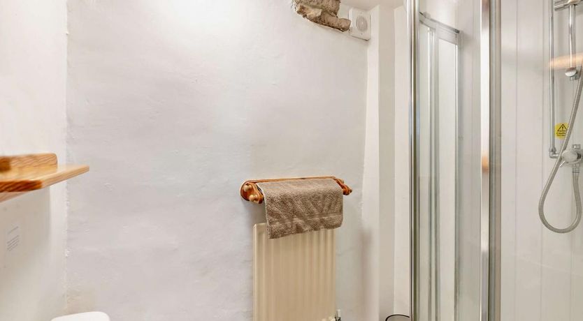 Photo of 2 Bed in Tow Law